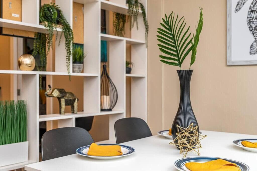 Downtown! 2Bd City View Onsite Parking King Lm809 애틀랜타 외부 사진