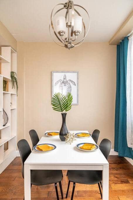 Downtown! 2Bd City View Onsite Parking King Lm809 애틀랜타 외부 사진
